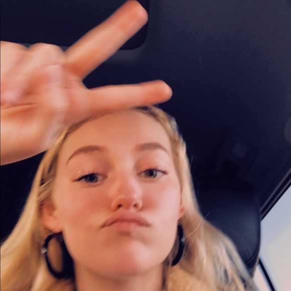zoeclairecobb